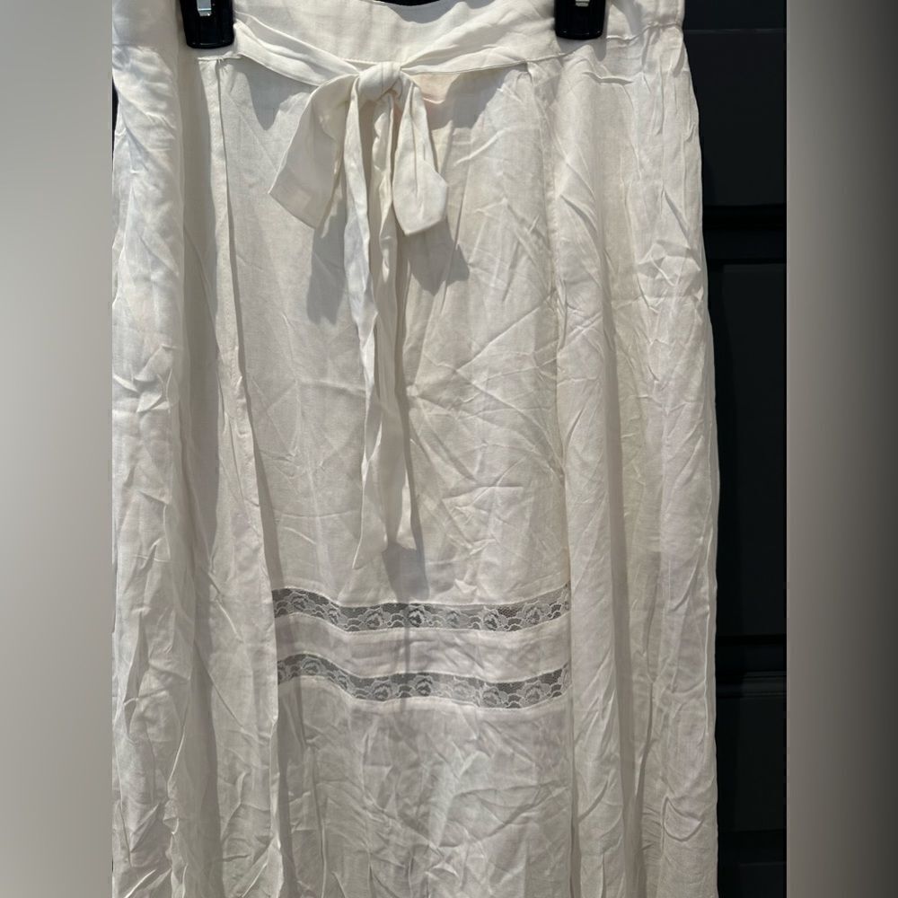 Flirty maxi skirt - Picture 2 of 6